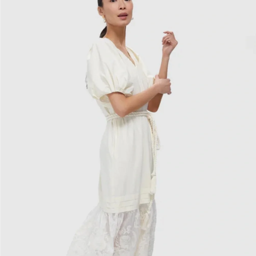 NWT TUCKERNUCK X STUDIO MCGEE
Cream Cotton Lace Juniper Dress - Picture 6 of 10